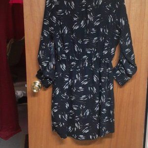 Great shirt waist black & white dress! NWT Sz12